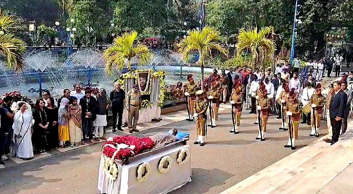 গান স্যালুটে রশিদকে বিদায় জানালো কলকাতা, দাফন উত্তরপ্রদেশে